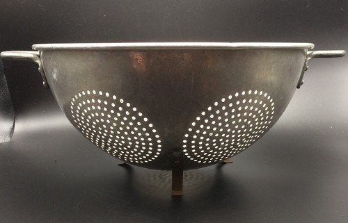 Vtg colander aluminum - vtg, metal